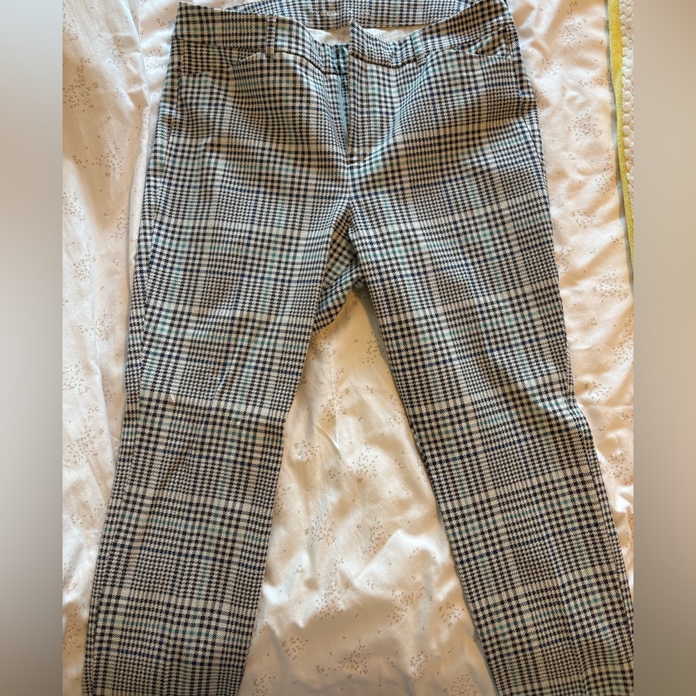 Old Navy High-Waisted Pixie Pants